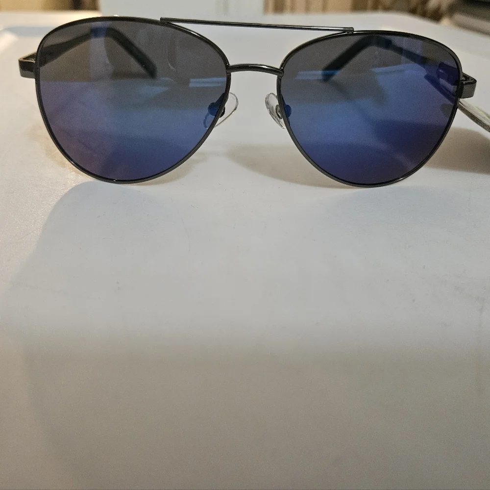 Foster Grant Polarized Gunmetal Aviator Blue Lense Sunglasses Maxblock New